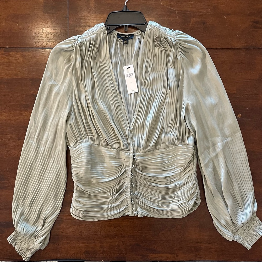Sage green ling sleeve top